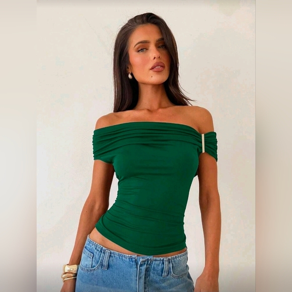 SHEIN Tops - Aloruh Solid Color Pleated Fitted Off Shoulder Elegant Top